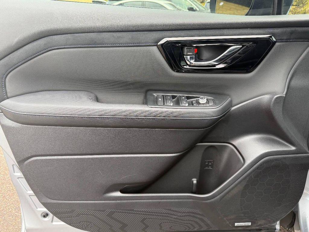 used 2025 Subaru Forester car, priced at $25,999