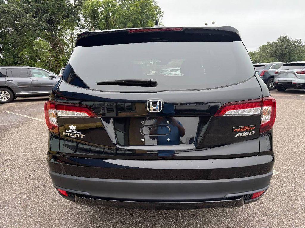 used 2022 Honda Pilot car, priced at $24,999