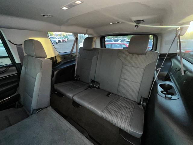 used 2015 Chevrolet Suburban car, priced at $20,999