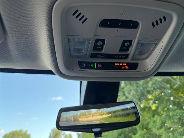 used 2020 Chevrolet Traverse car, priced at $25,999