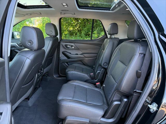 used 2020 Chevrolet Traverse car, priced at $25,999