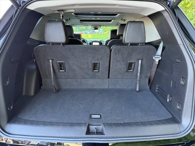 used 2020 Chevrolet Traverse car, priced at $25,999