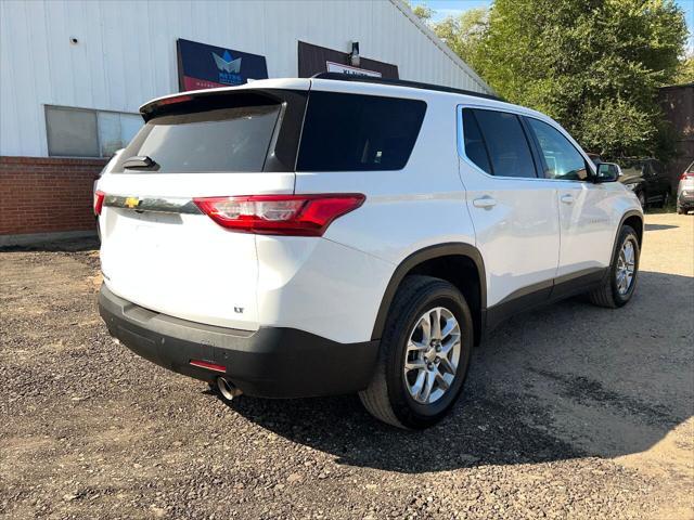 used 2021 Chevrolet Traverse car, priced at $22,999