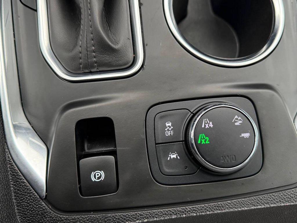 used 2021 Chevrolet Traverse car, priced at $24,500