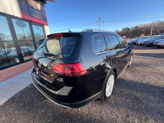 used 2017 Volkswagen Golf Alltrack car, priced at $16,999