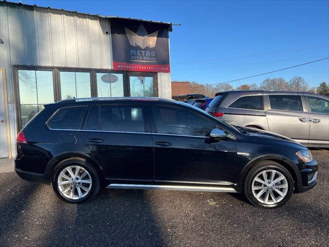 used 2017 Volkswagen Golf Alltrack car, priced at $16,999