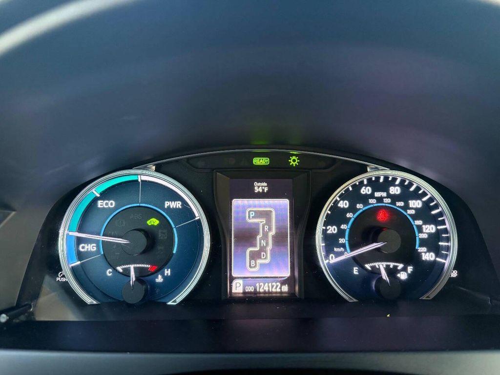 used 2016 Toyota Camry Hybrid car, priced at $10,500