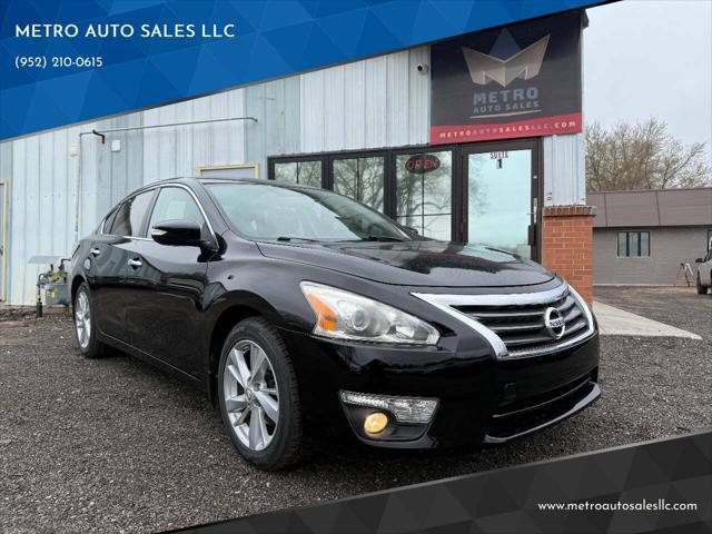 used 2014 Nissan Altima car, priced at $7,999