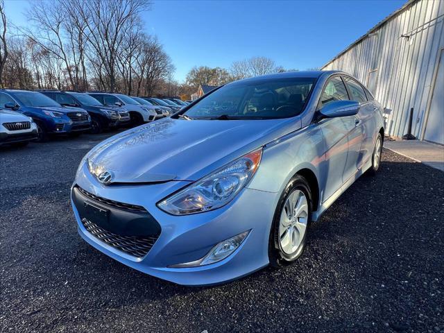 used 2015 Hyundai Sonata Hybrid car, priced at $10,999