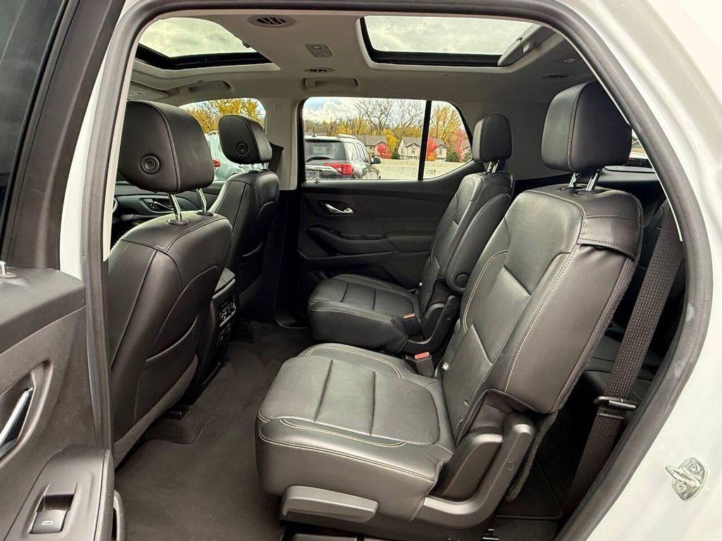 used 2020 Chevrolet Traverse car, priced at $22,999