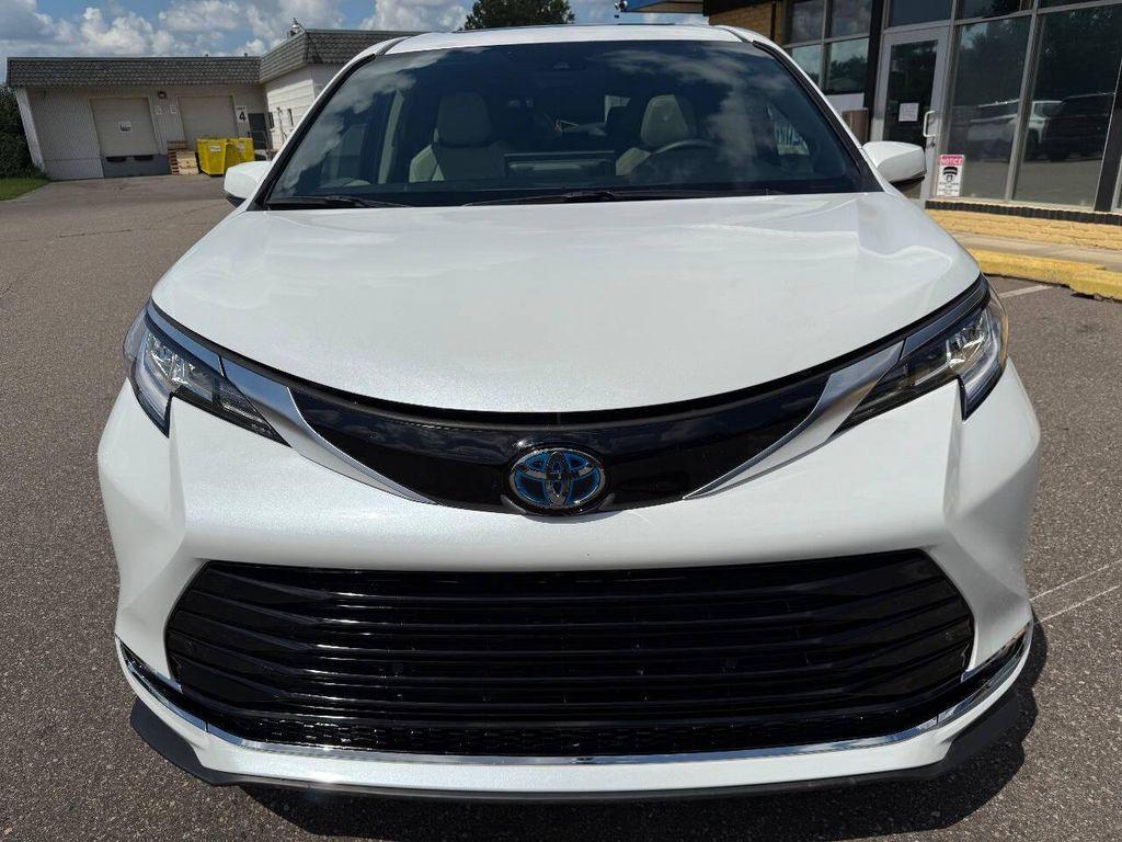 used 2025 Toyota Sienna car, priced at $47,500