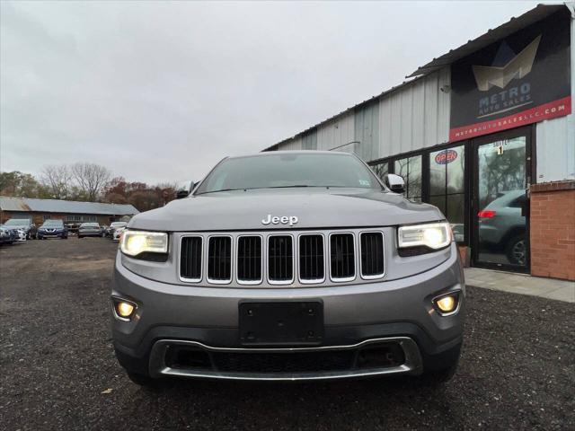 used 2014 Jeep Grand Cherokee car, priced at $15,999