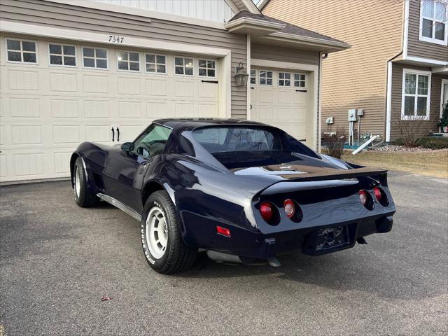 used 1977 Chevrolet Corvette car, priced at $9,500