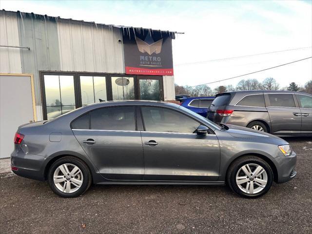 used 2014 Volkswagen Jetta Hybrid car, priced at $8,999