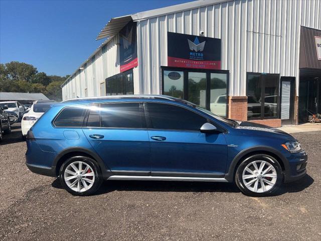 used 2019 Volkswagen Golf Alltrack car, priced at $16,999