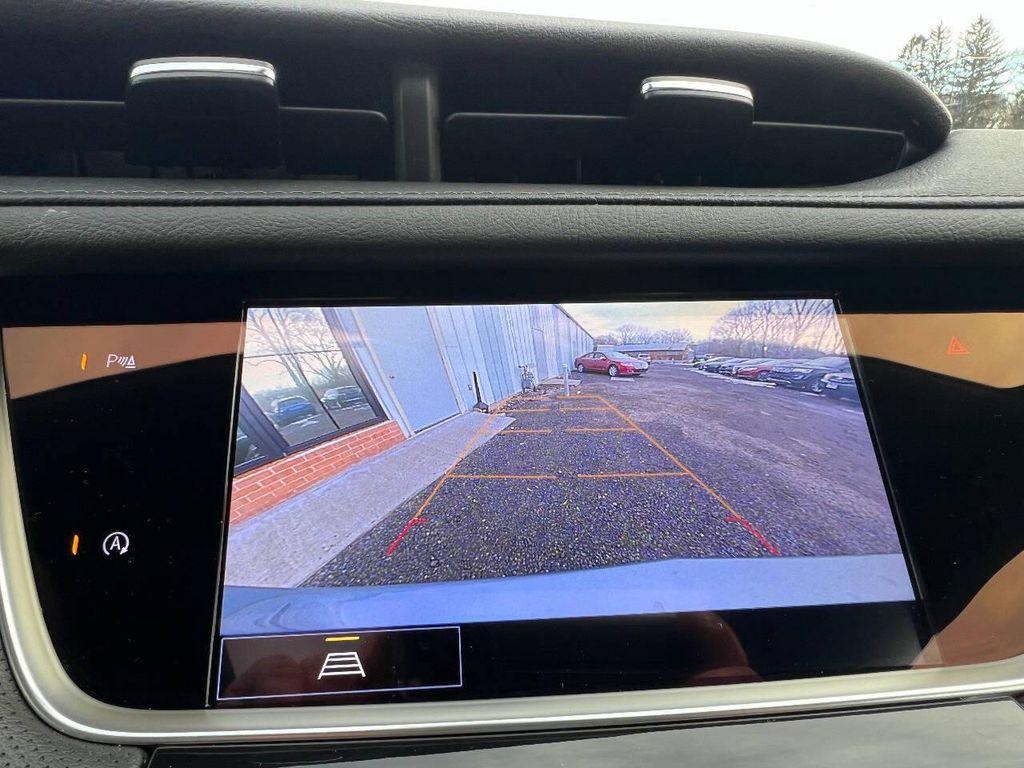 used 2023 Cadillac XT5 car, priced at $23,500