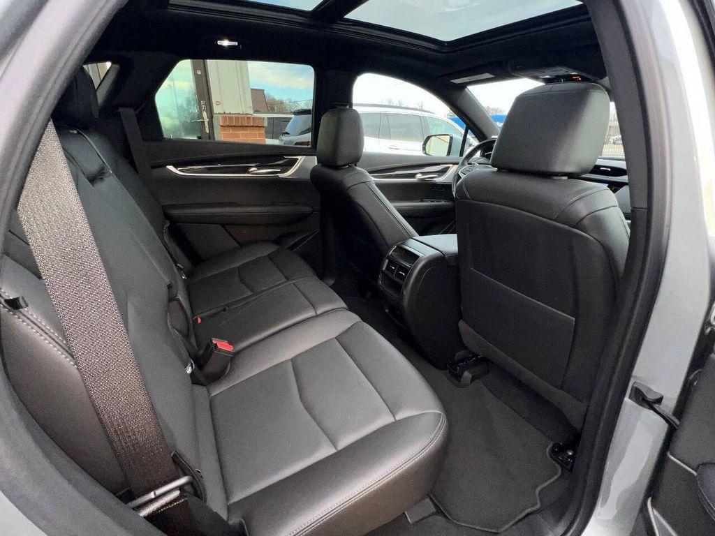 used 2023 Cadillac XT5 car, priced at $23,500