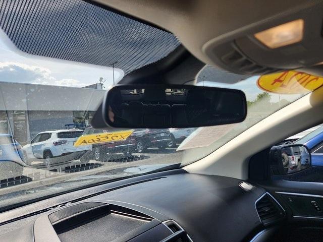 used 2024 Ford Edge car, priced at $27,999