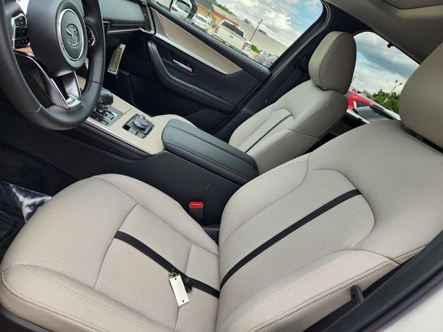 new 2025 Mazda CX-90 car, priced at $41,820