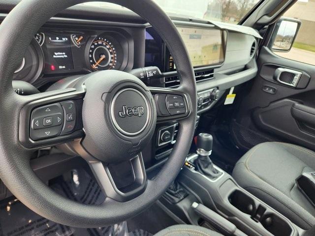 new 2025 Jeep Gladiator car, priced at $43,277