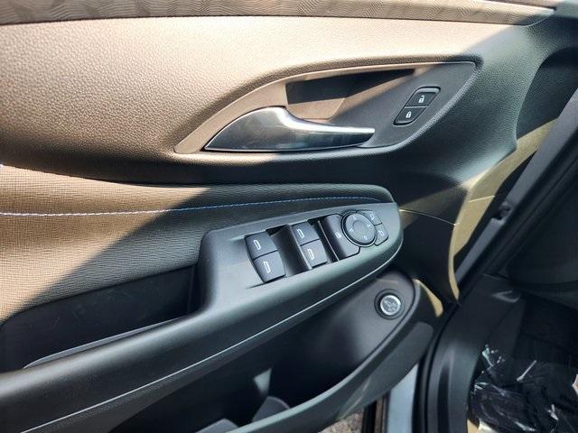 new 2025 Buick Envista car, priced at $30,320
