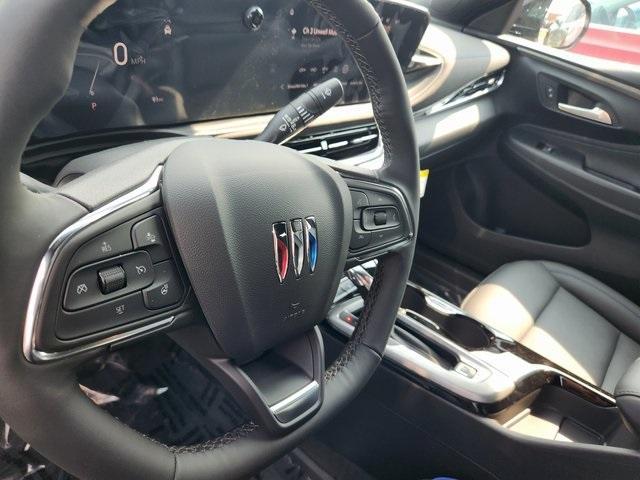 new 2025 Buick Envista car, priced at $30,320