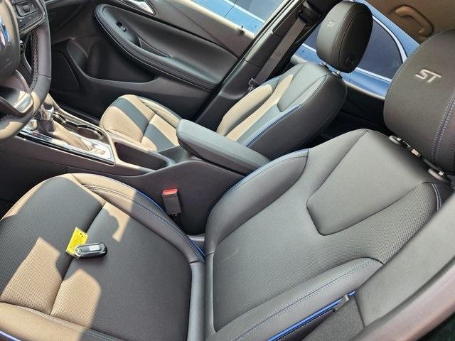 new 2026 Buick Encore GX car, priced at $30,280