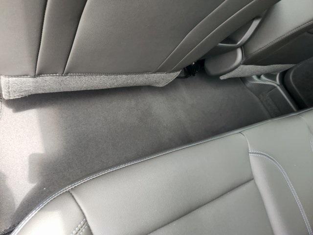 new 2025 Buick Envista car, priced at $30,369