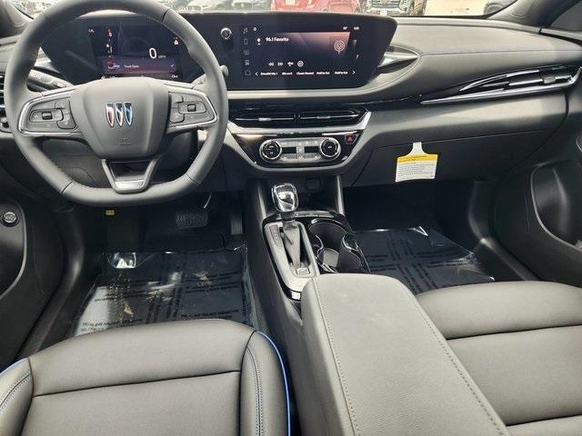 new 2025 Buick Envista car, priced at $30,369