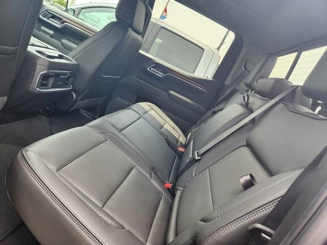 new 2025 GMC Sierra 1500 car, priced at $67,895