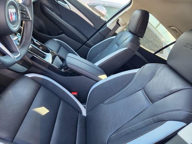 new 2025 Buick Envision car, priced at $38,240