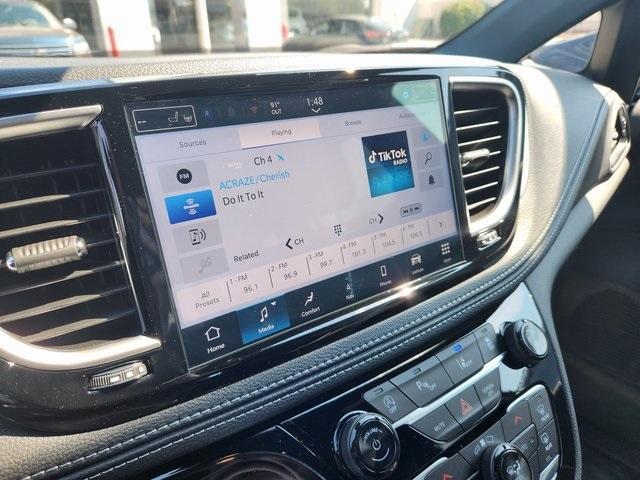 new 2026 Chrysler Pacifica car, priced at $49,927