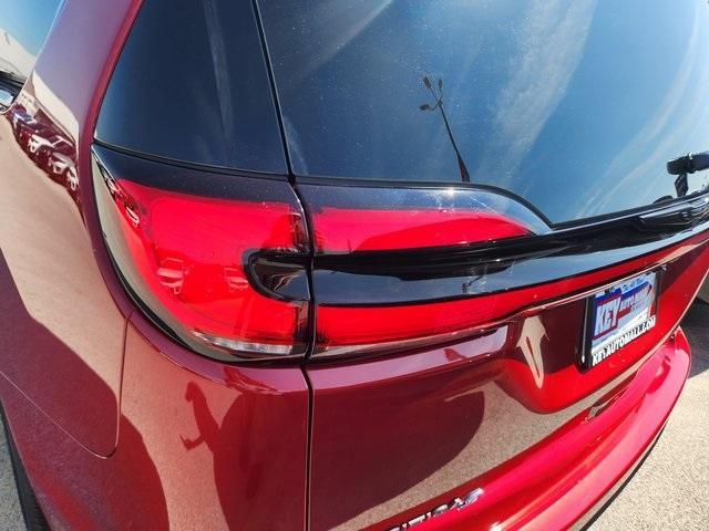 new 2026 Chrysler Pacifica car, priced at $49,927