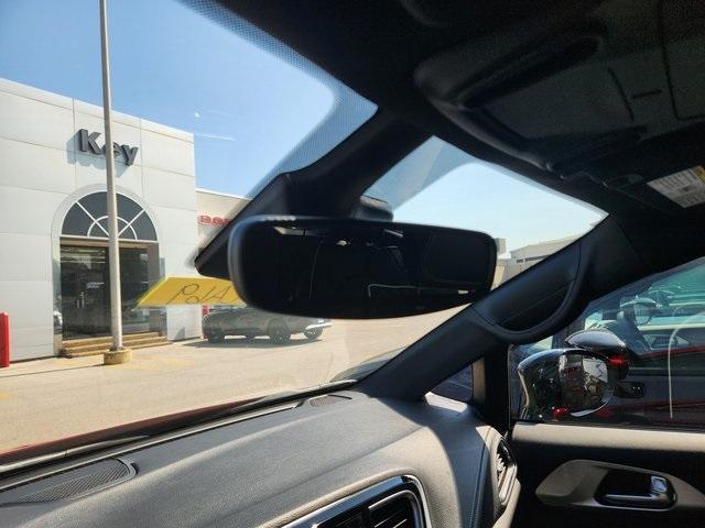 new 2026 Chrysler Pacifica car, priced at $49,927