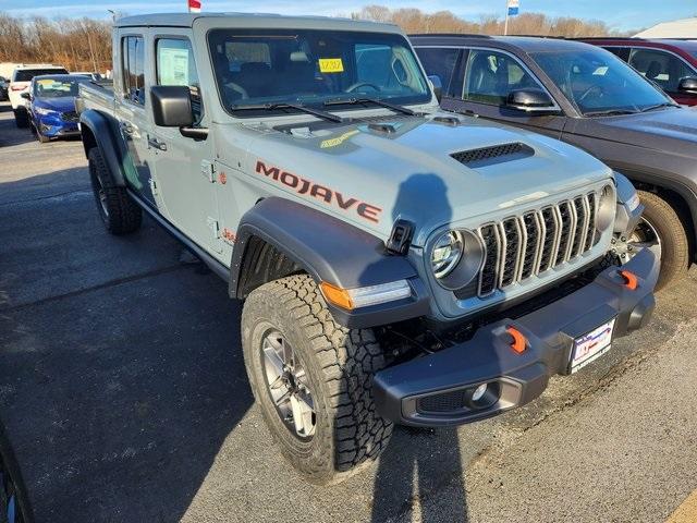 new 2025 Jeep Gladiator car, priced at $53,277