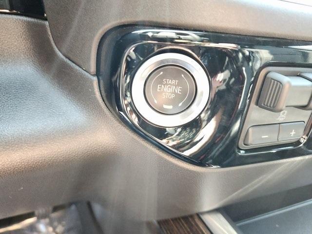 new 2025 GMC Sierra 1500 car, priced at $55,125