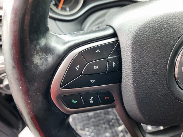 used 2020 Jeep Cherokee car, priced at $16,999
