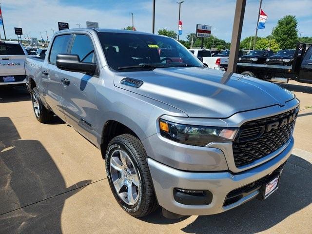 new 2025 Ram 1500 car, priced at $42,777