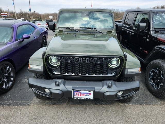 new 2024 Jeep Gladiator car, priced at $48,571