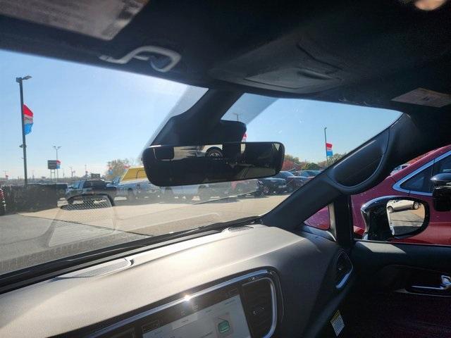 new 2026 Chrysler Voyager car