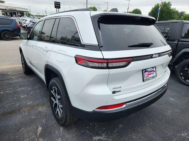 new 2025 Jeep Grand Cherokee car, priced at $49,727