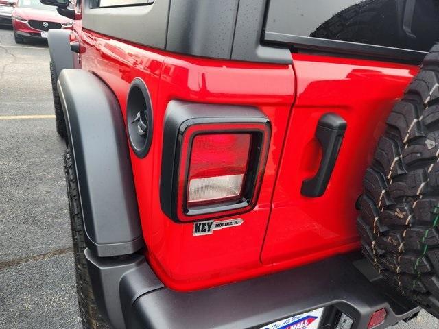 new 2026 Jeep Wrangler car, priced at $46,377