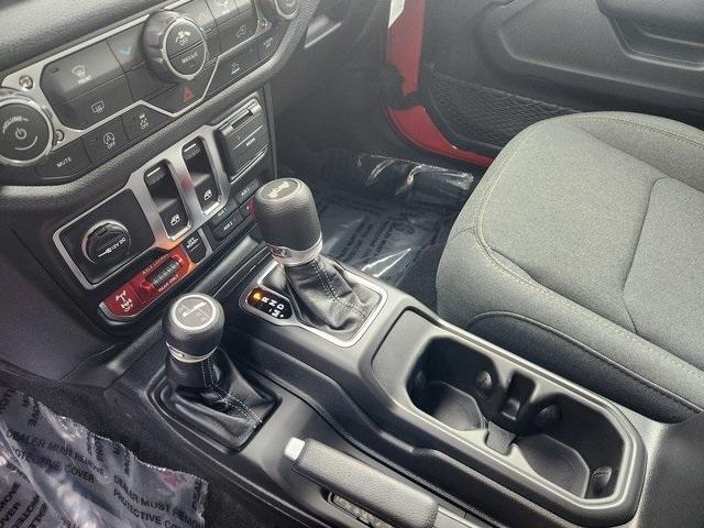 new 2026 Jeep Wrangler car, priced at $46,377