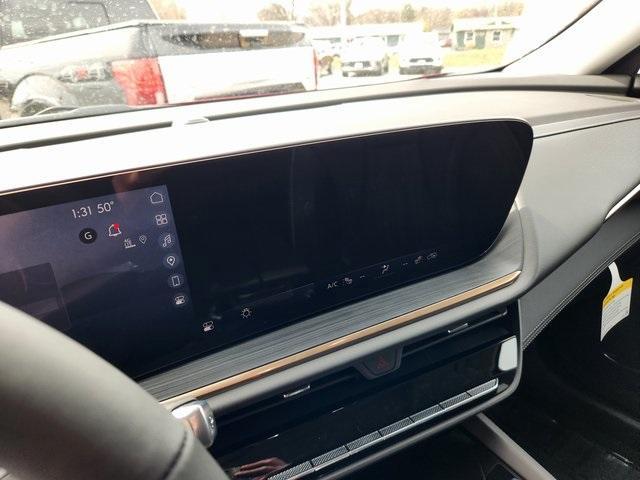 new 2025 Buick Envision car, priced at $43,595
