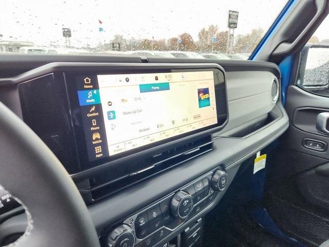 new 2026 Jeep Wrangler car, priced at $51,977