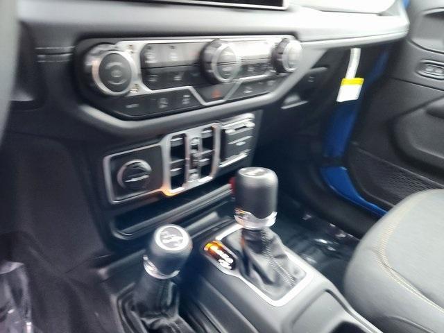 new 2026 Jeep Wrangler car, priced at $51,977