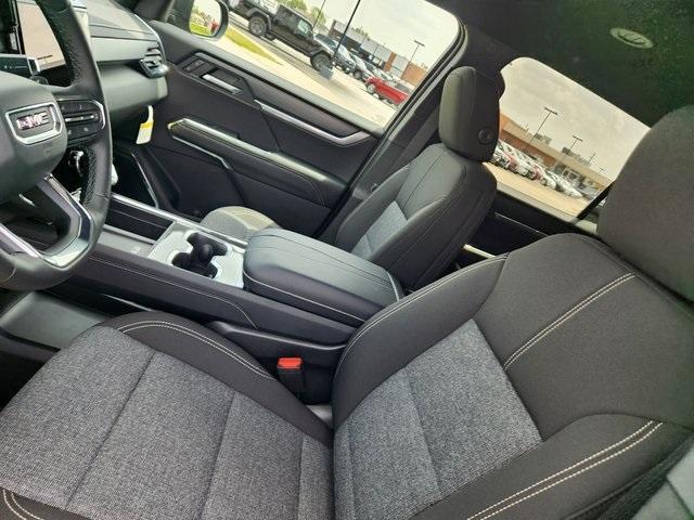 new 2025 GMC Acadia car, priced at $47,689