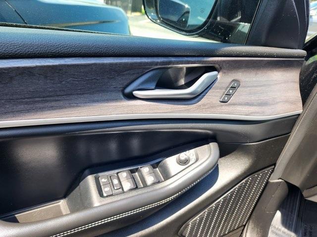 used 2023 Jeep Grand Cherokee car, priced at $33,999