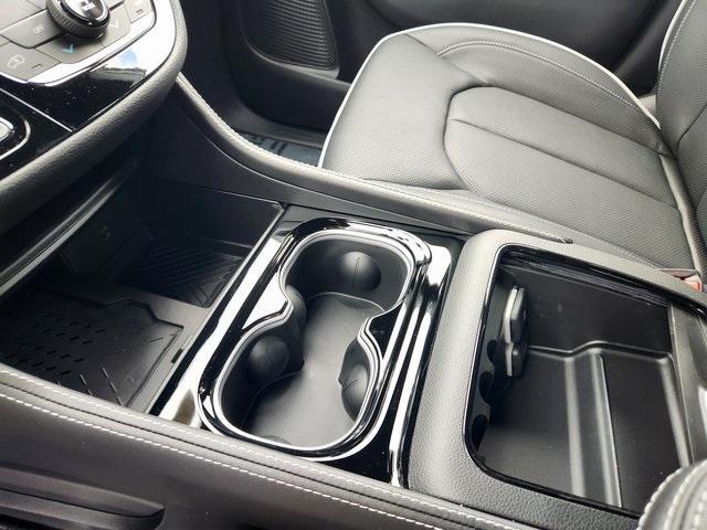 new 2026 Chrysler Pacifica car, priced at $48,227