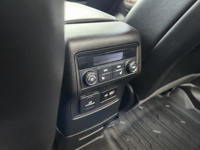 used 2021 GMC Acadia car, priced at $28,999